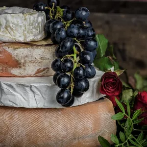 Prazeres da Europa: Os queijos da França estão de volta!