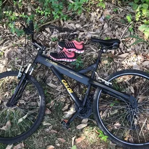 Mulher é encontrada morta ao lado de bike dentro de condomínio