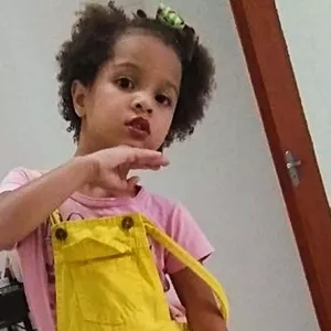 Criança de 4 anos cai da sacada de prédio em Goiânia