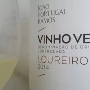 Empratamos a parcimônia dos vinhos do produtor lusitano João Portugal Ramos