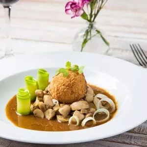 Para as noites frias: La Cassarole lança menu com um prato e três Bordeaux até o dia 31 de agosto