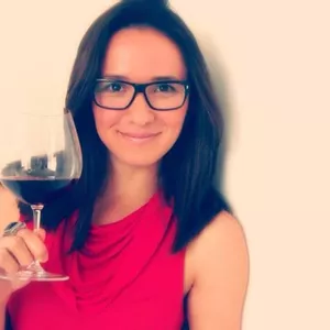 Drink Business: A sommelière Jéssica Marinzeck aproxima e desmistifica o mundo do mercado de bebidas com o projeto BBM