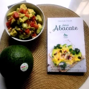 Literatura gastronômica: Amo Abacate