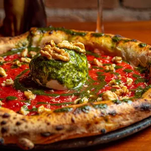 Gattofiga Pizza Bar se inspira em Nápoles para suas pizzas autorais