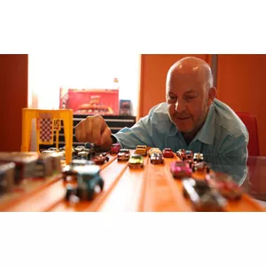 https://cdn.images.express.co.uk/img/dynamic/130/590x/Bruce-Pascal-toy-hot-wheel-collection-732102.j